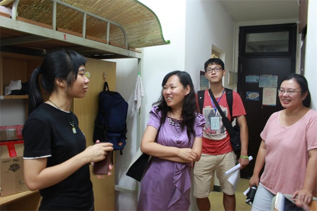 新同学，“心”接待——中山大学心理学系2016年迎新工作