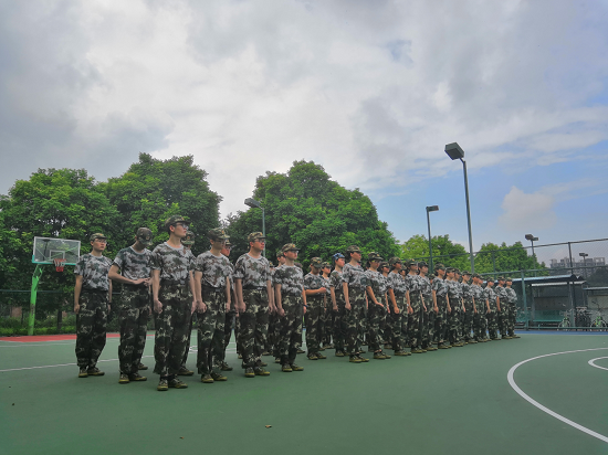 2018级学生军训阅兵暨总结大会