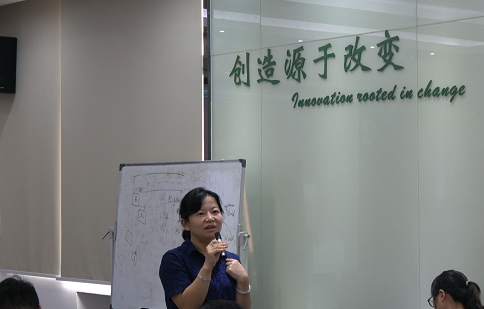 开学第一课|心理学系高定国主任、李桦书记为2018级学生授课